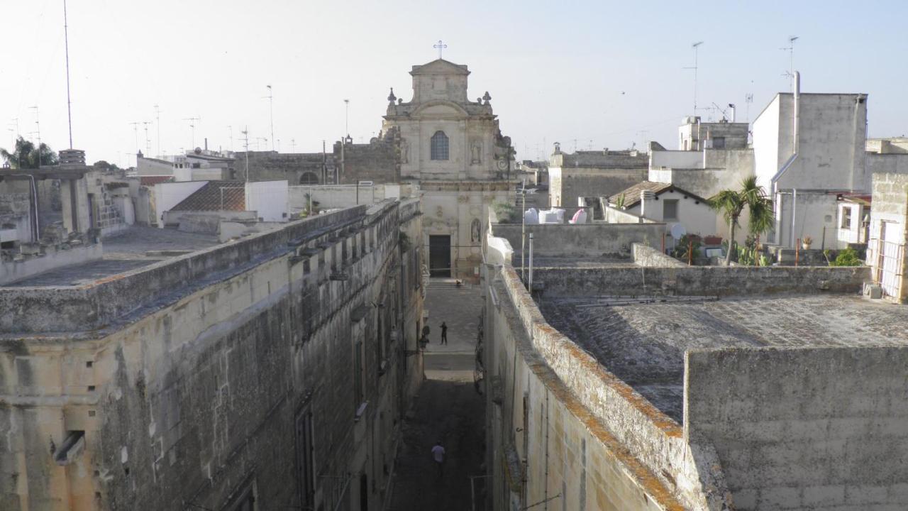 La Dimora Di Re Idomeneo Acomodação com café da manhã Lecce Exterior foto